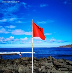 Red Flag #worserphoto #sliceoflife #lifeisliffe #redflag #red2019 #flag2019 #awesome2019 #photo2019
