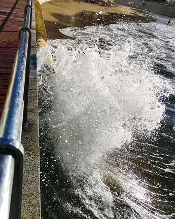 Water explosion  happy weekend ❤️ #worserphoto #sliceoflife #huweip20pro #lifeislife #photooftheday